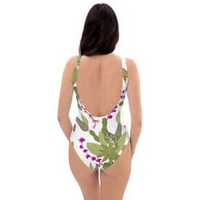 Traje de Baño completo, estampado tropical.